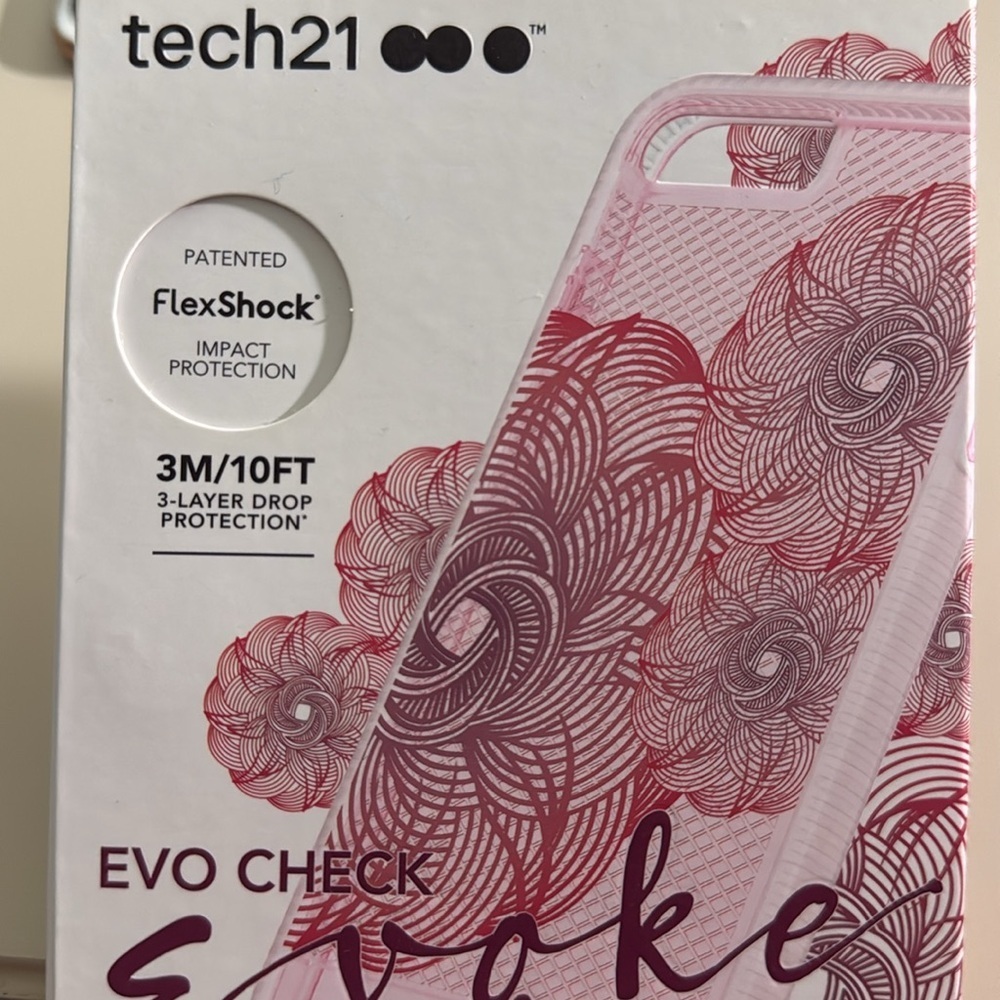 Tech 21 iPhone 8 Plus protective case - Picture 7 of 11
